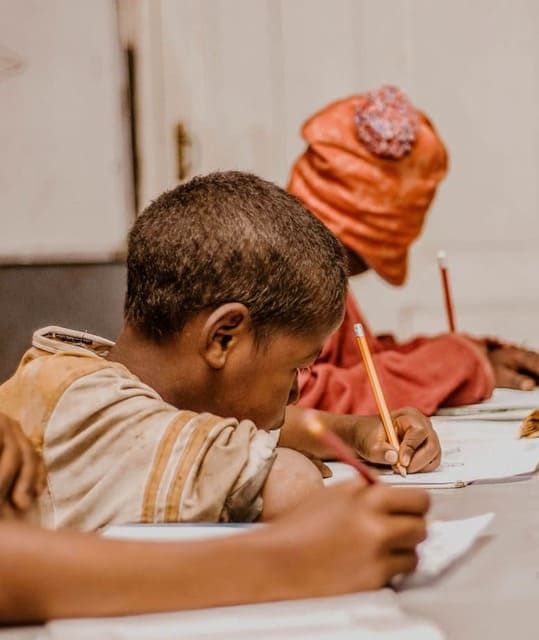 Support of associations